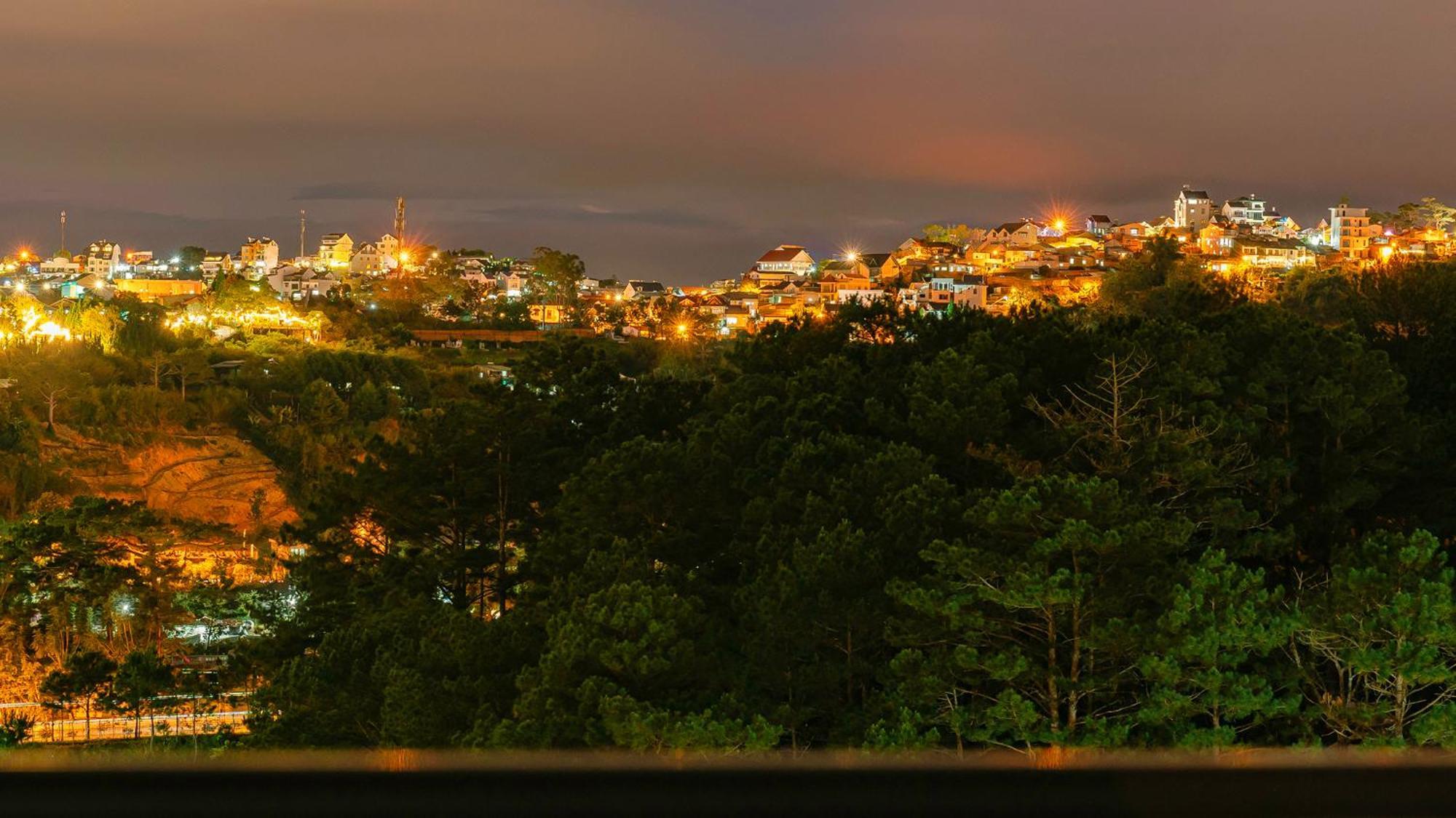 Pine View Hotel Dalat ภายนอก รูปภาพ