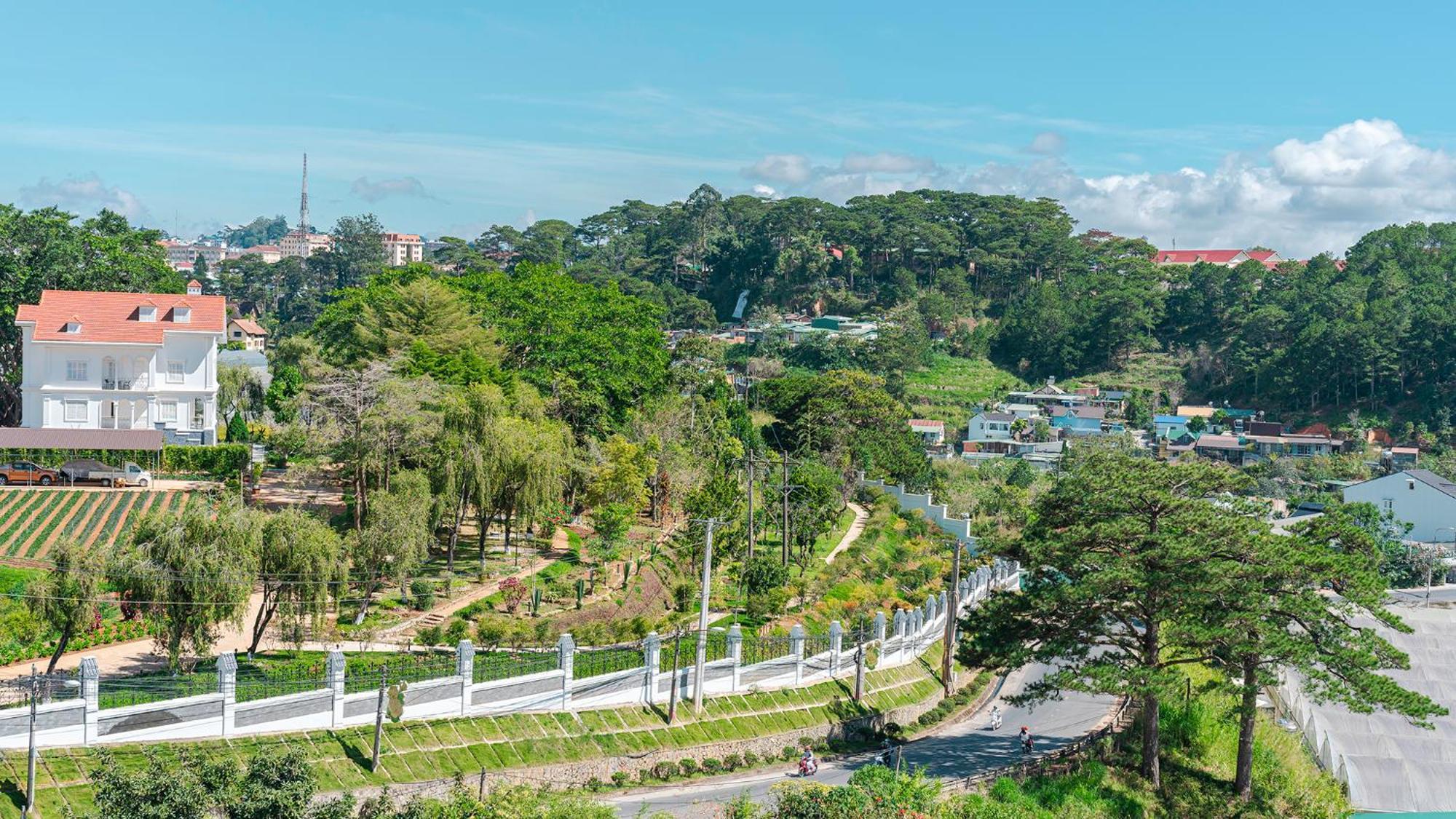 Pine View Hotel Dalat ภายนอก รูปภาพ