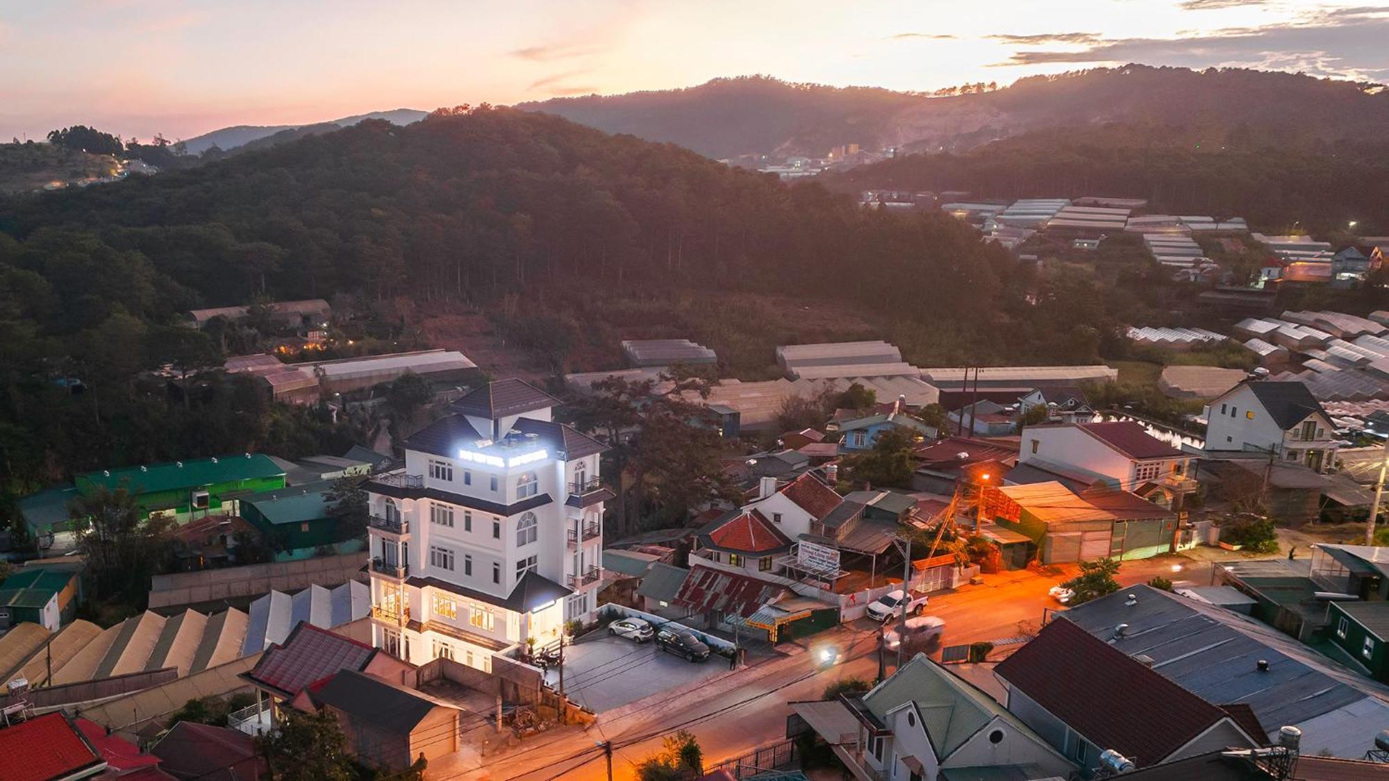 Pine View Hotel Dalat ภายนอก รูปภาพ